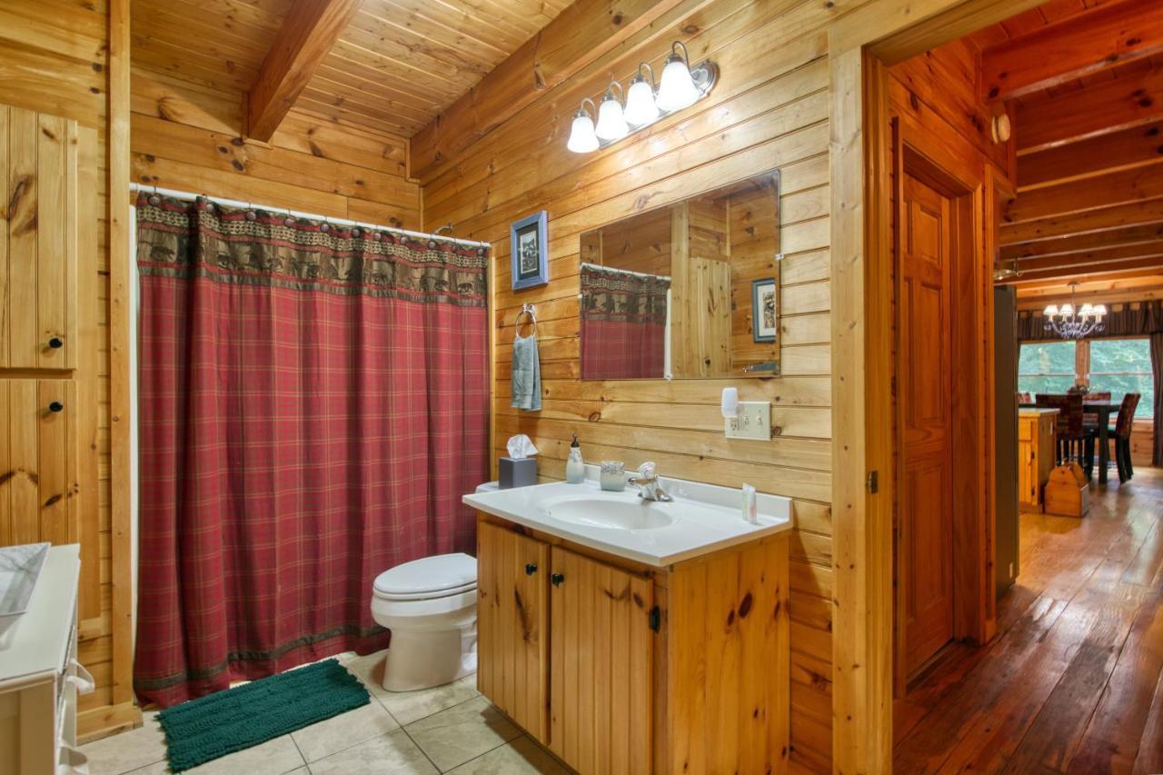 Forest Hideaway Maggie Valley Bagian luar foto