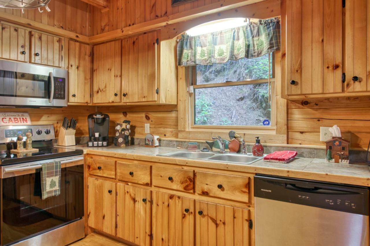 Forest Hideaway Maggie Valley Bagian luar foto