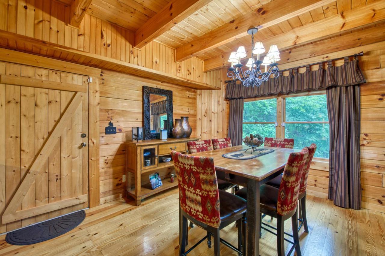 Forest Hideaway Maggie Valley Bagian luar foto