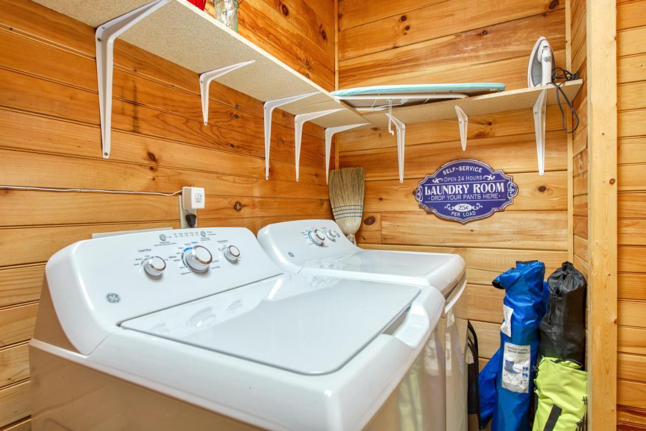 Forest Hideaway Maggie Valley Bagian luar foto